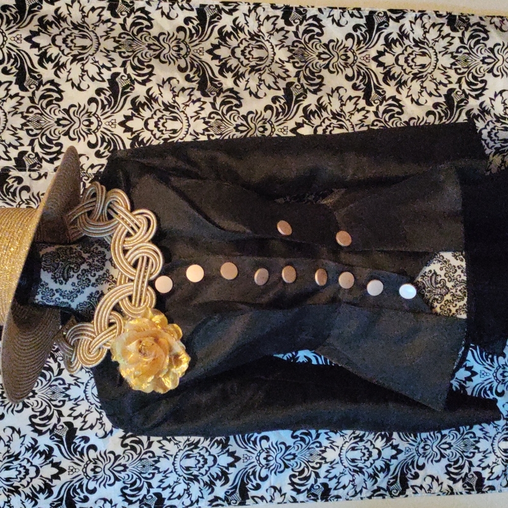 Black fish tail jacket Large(14) by Susanna